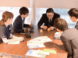 歯科医療グループ「徳真会」のグラフィックデザイナー募集!